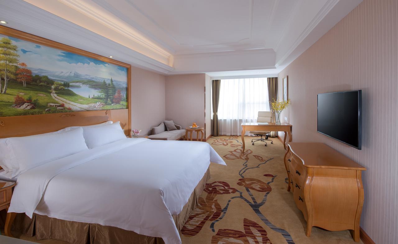 Vienna Hotel Ningbo Xiangshan Coach Terminal Экстерьер фото